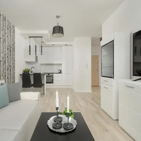 Quiet With Balcony Zakladowa By Renters * Breslavia