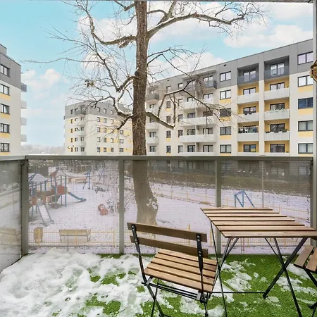 Quiet With Balcony Zakladowa By Renters Appartamento
