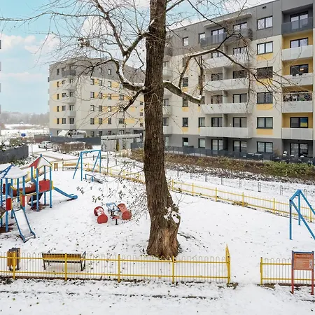 Quiet With Balcony Zakladowa By Renters * Вроцлав